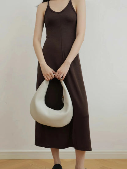 Meniscus cloud handbag