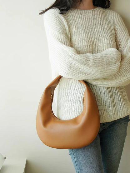 Meniscus cloud handbag