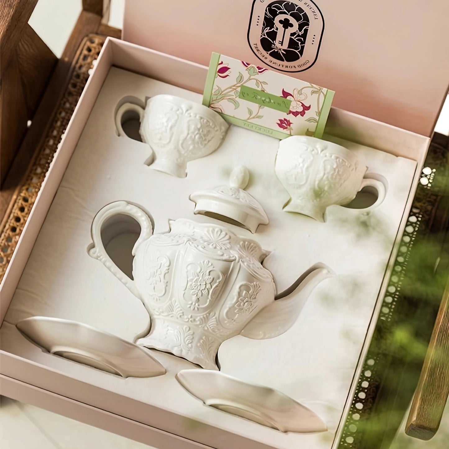 Iris Palace Sculpture Ceramic Coffee & Tea Cup Set