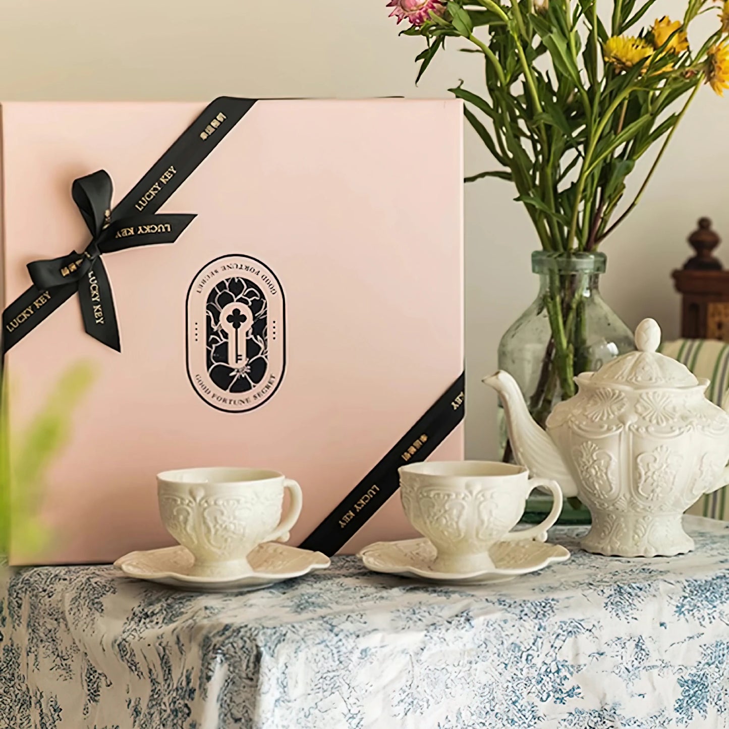 Iris Palace Sculpture Ceramic Coffee & Tea Cup Set