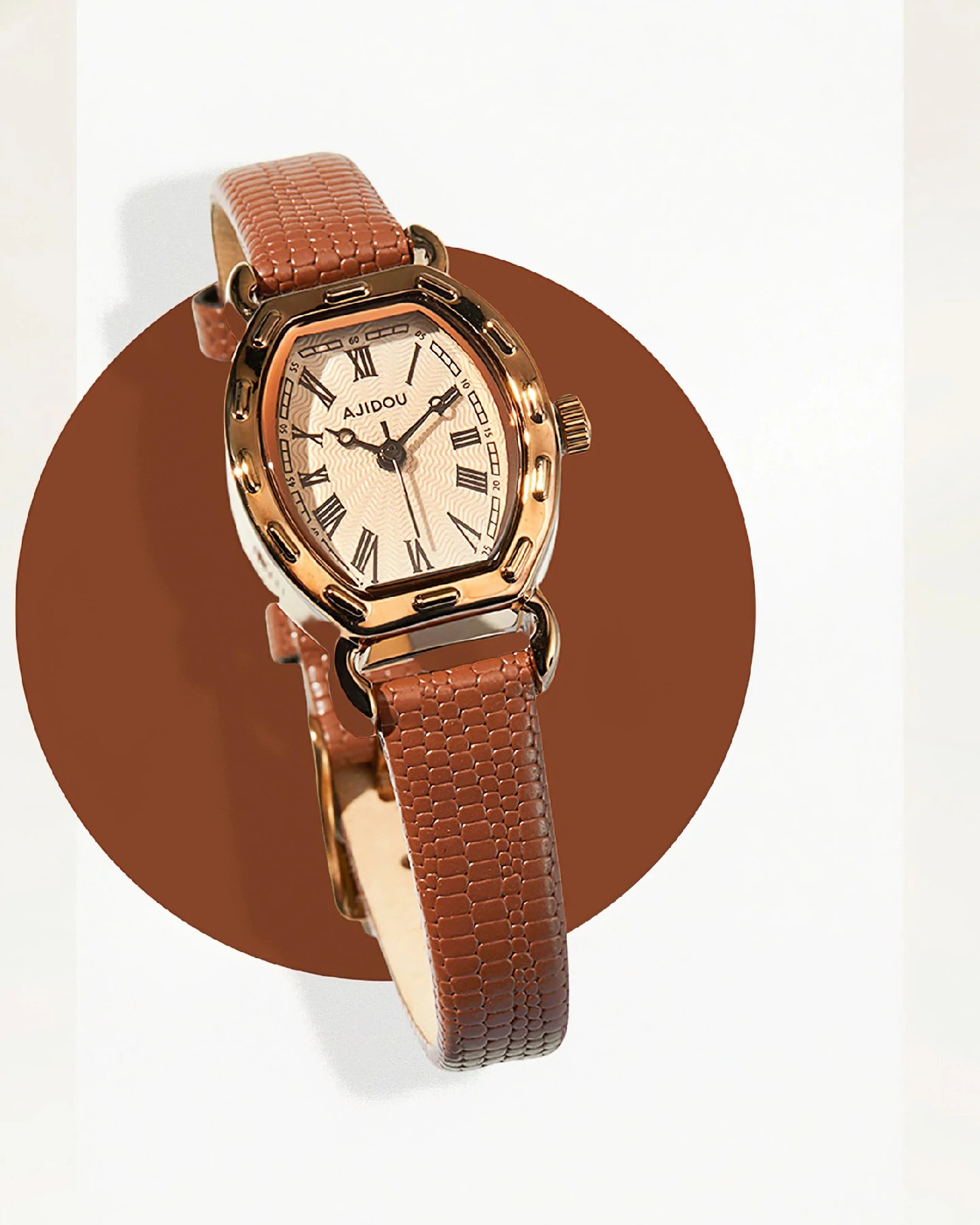 Mini Barrel Vintage Square Watch