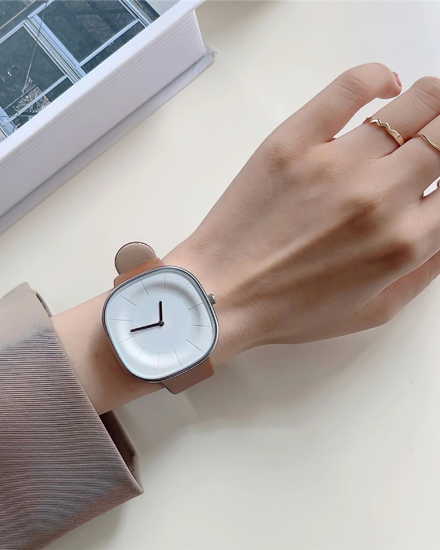 Minimalistic Square Quartz Watch