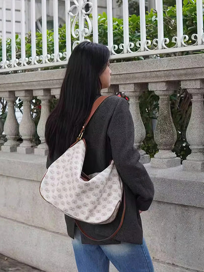 White Soft Yuri Tote In Signature Jacquard